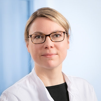 Portraitfoto Dr. med. Claudia Pagenkopf, MHBA